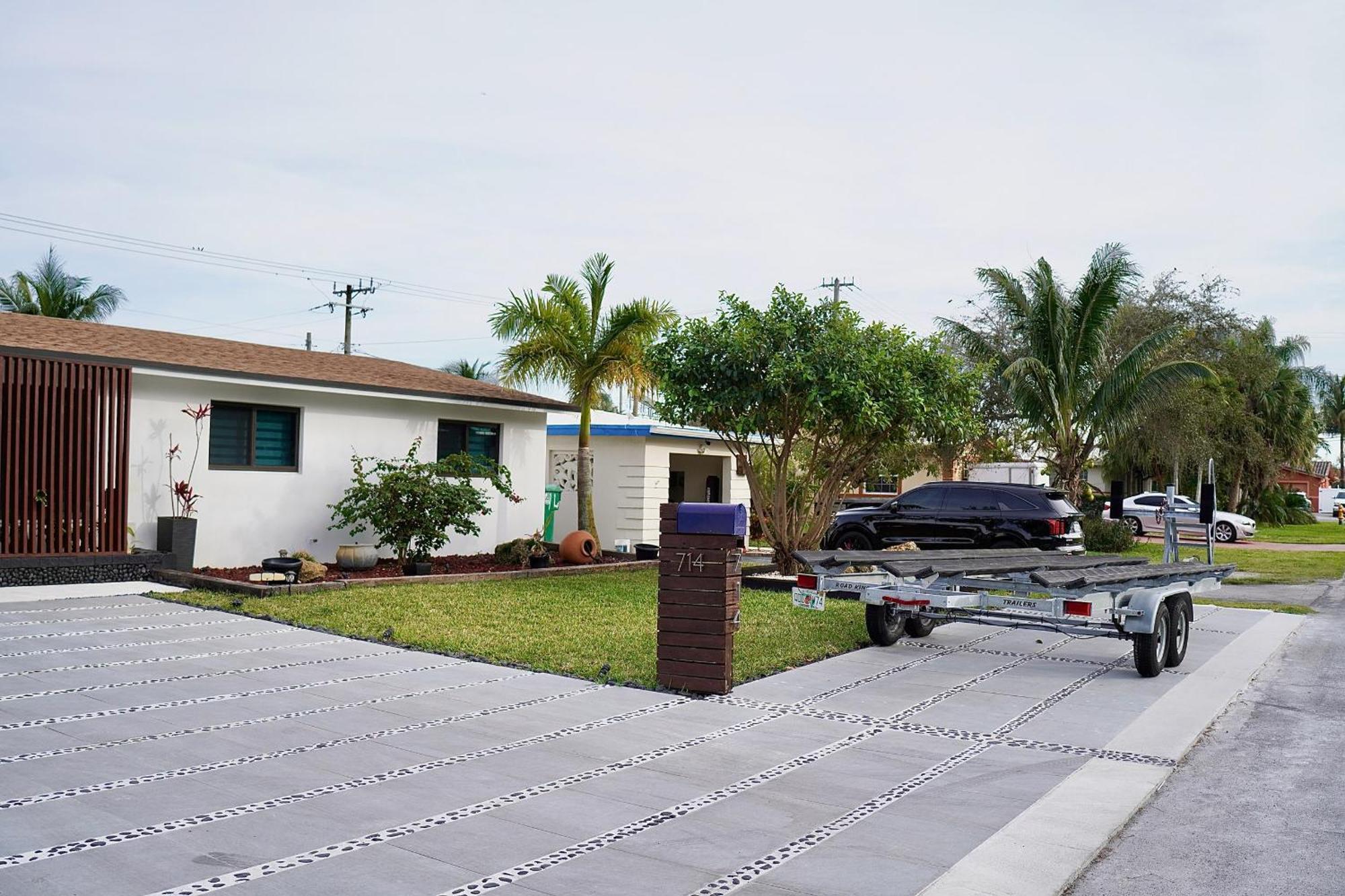 House In Dania Beach Εξωτερικό φωτογραφία