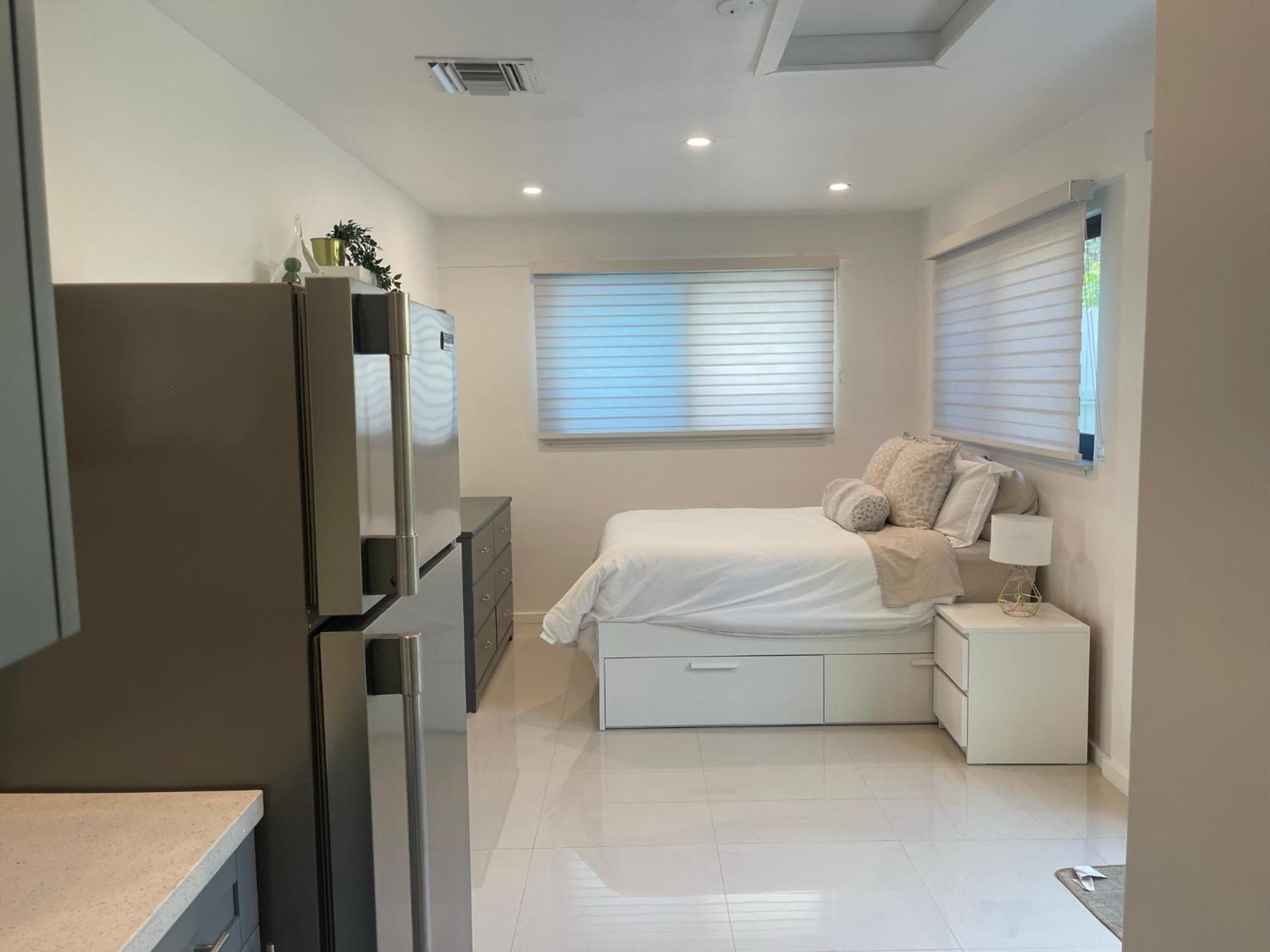 House In Dania Beach Εξωτερικό φωτογραφία